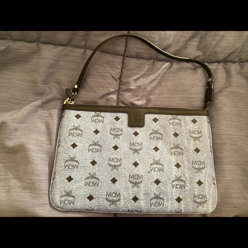 MCM POUCH